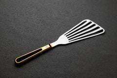 (FIN) Titanium Fish Turner