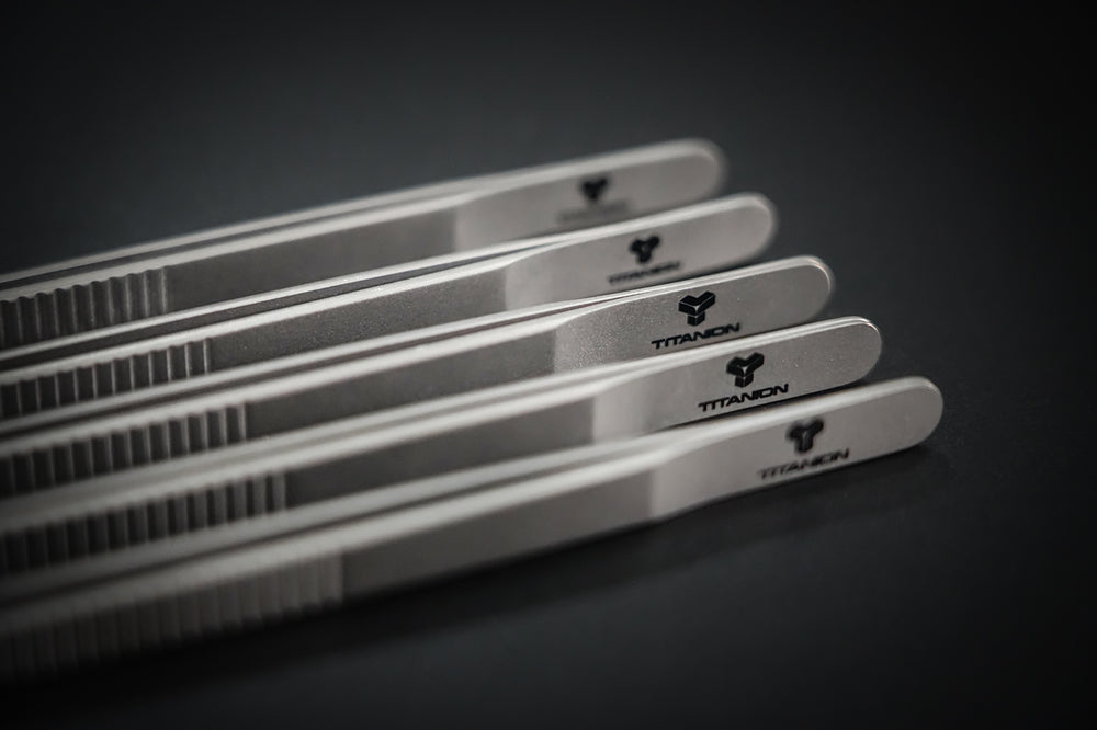 
                      
                        Titanium Plating Tweezers 3.0
                      
                    