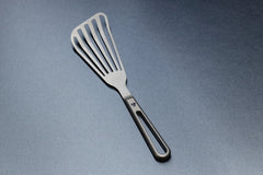 (Omni) Titanium Fish Turner
