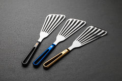 (FIN) Titanium Fish Turner