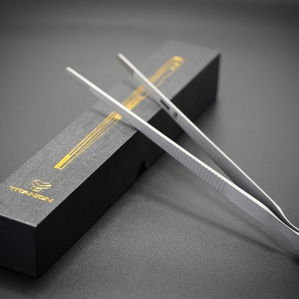 
                      
                        (SABER) Titanium Tweezers Tong
                      
                    