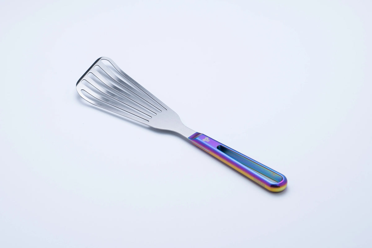 (Rainbow) Titanium Fish Turner